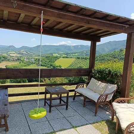 Villa Colticciola Agriturismo Marche Farm stay Cagli