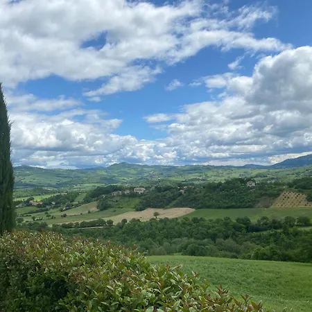 Farm stay Villa Colticciola Agriturismo Marche