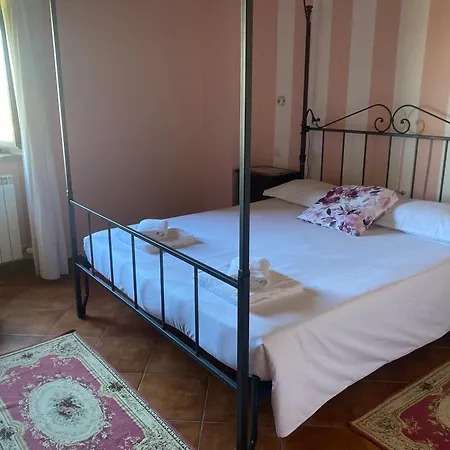 Farm stay Villa Colticciola Agriturismo Marche Cagli
