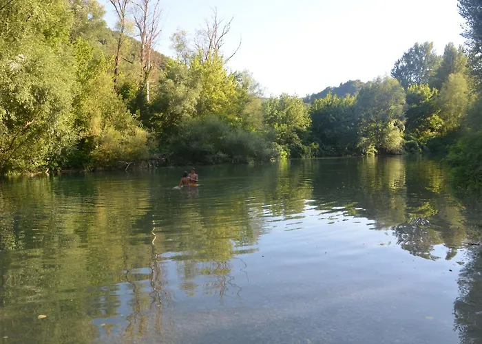 Villa Colticciola Agriturismo Marche Vakantieboerderij