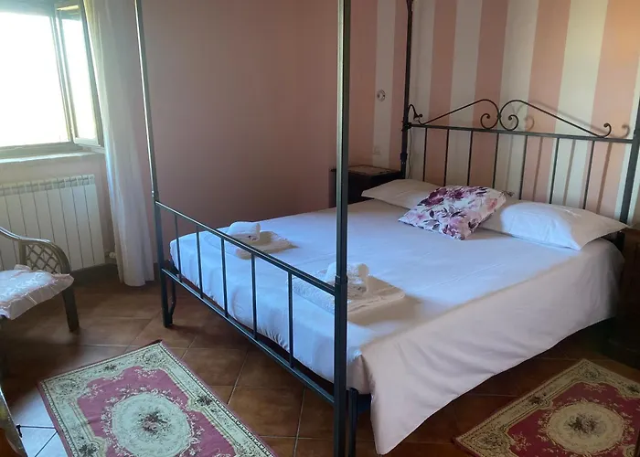 Lantgård Villa Colticciola Agriturismo Marche Cagli