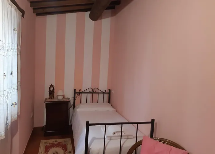 Villa Colticciola Agriturismo Marche Vakantieboerderij Cagli