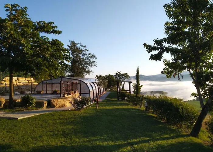 Villa Colticciola Agriturismo Marche Lantgård *